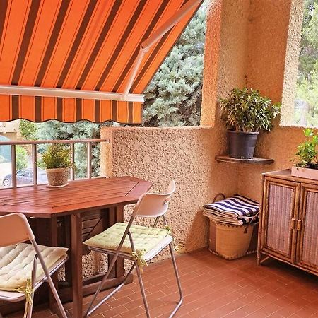 Appartement Joli Studio A 6 Min A Pied De La Plage à Sanary-sur-Mer Extérieur photo
