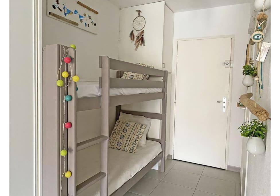 Appartement Joli Studio A 6 Min A Pied De La Plage à Sanary-sur-Mer Extérieur photo